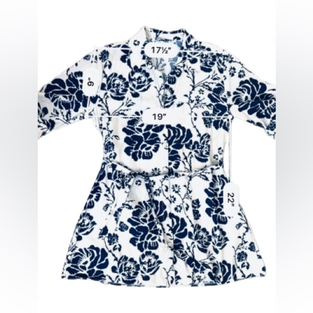 Zara Women's Cream and Navy Floral Print Mini Shirt Dress
Size Medium - Picture 5 of 9